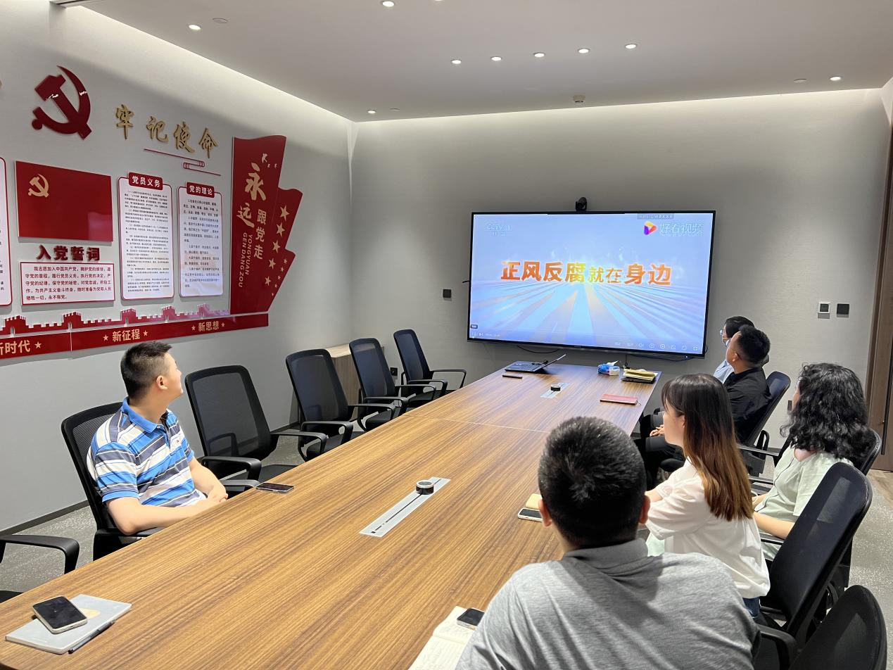 健康投正風(fēng)反腐就在身邊.png 健康投正風(fēng)反腐就在身邊.png